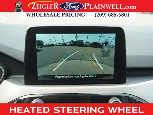 Used 2022 Ford Escape SEL image 19