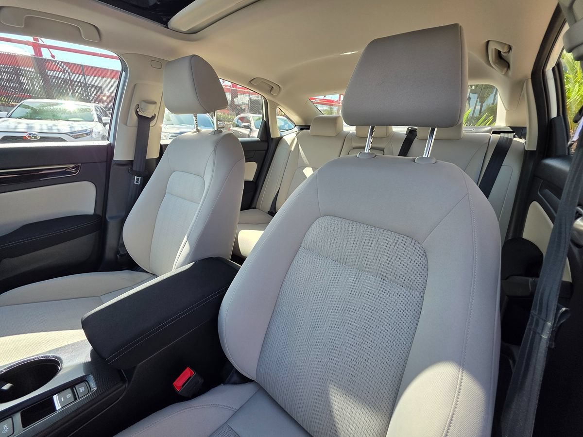 Used 2022 Honda Civic EX image 21