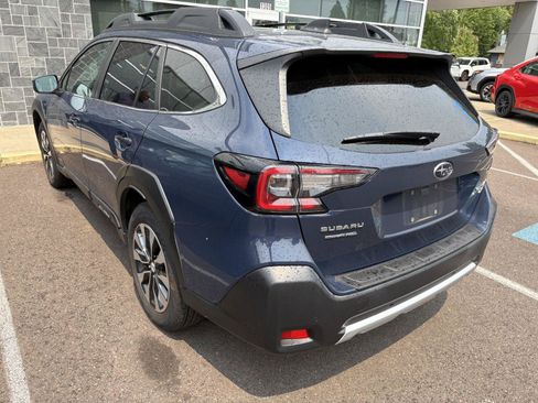 Used 2023 Subaru Outback Limited XT AWD/4WD image 7