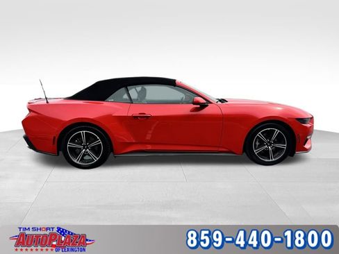Used 2025 Ford Mustang Premium RWD image 19