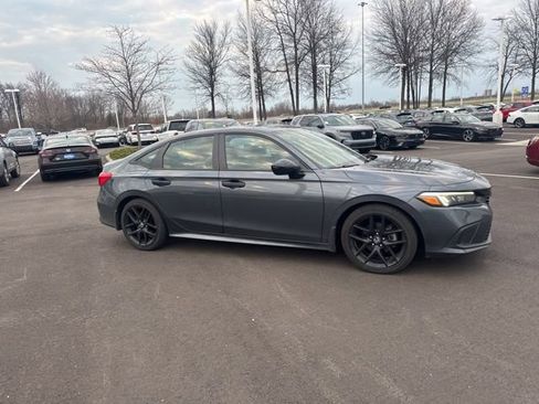 Used 2024 Honda Civic Sport image 7
