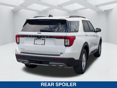 New 2026 Ford Explorer Active w/ Active Comfort Package image 5