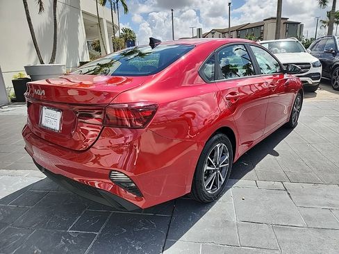 Used 2024 Kia Forte LXS image 7