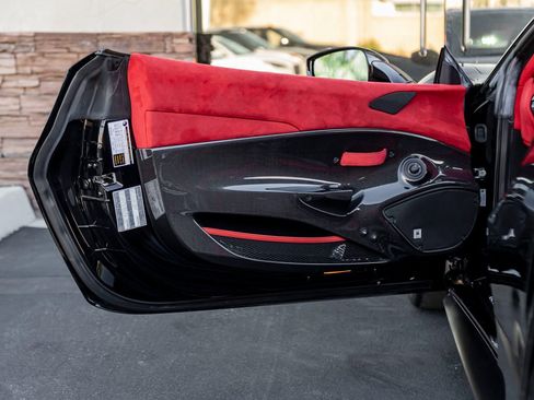 Used 2020 Ferrari 488 Pista Coupe image 11