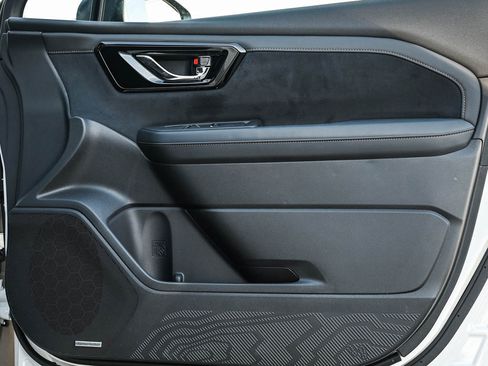 New 2026 Subaru Forester Touring image 10