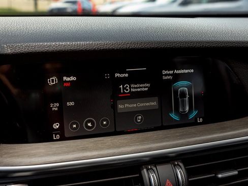 Used 2021 Alfa Romeo Stelvio Ti w/ Nero Edizione image 23