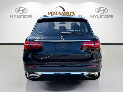 Used 2018 Mercedes-Benz GLC 300 image 6