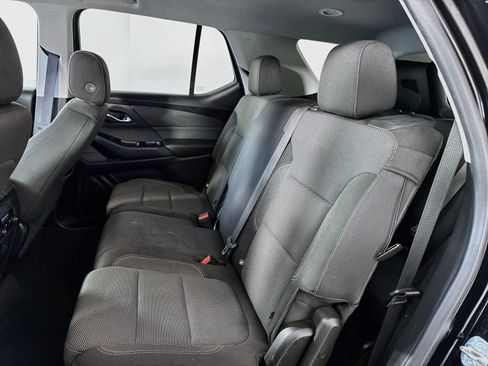 Used 2020 Chevrolet Traverse LS AWD/4WD image 12