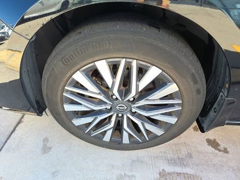 Used 2023 Nissan Altima 2.5 SV image 10