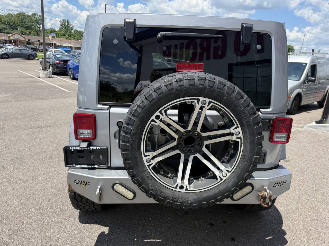 Used 2014 Jeep Wrangler Unlimited Sahara AWD/4WD image 9