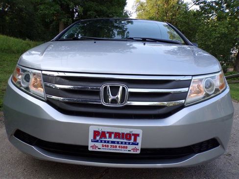 Used 2011 Honda Odyssey EX-L image 2