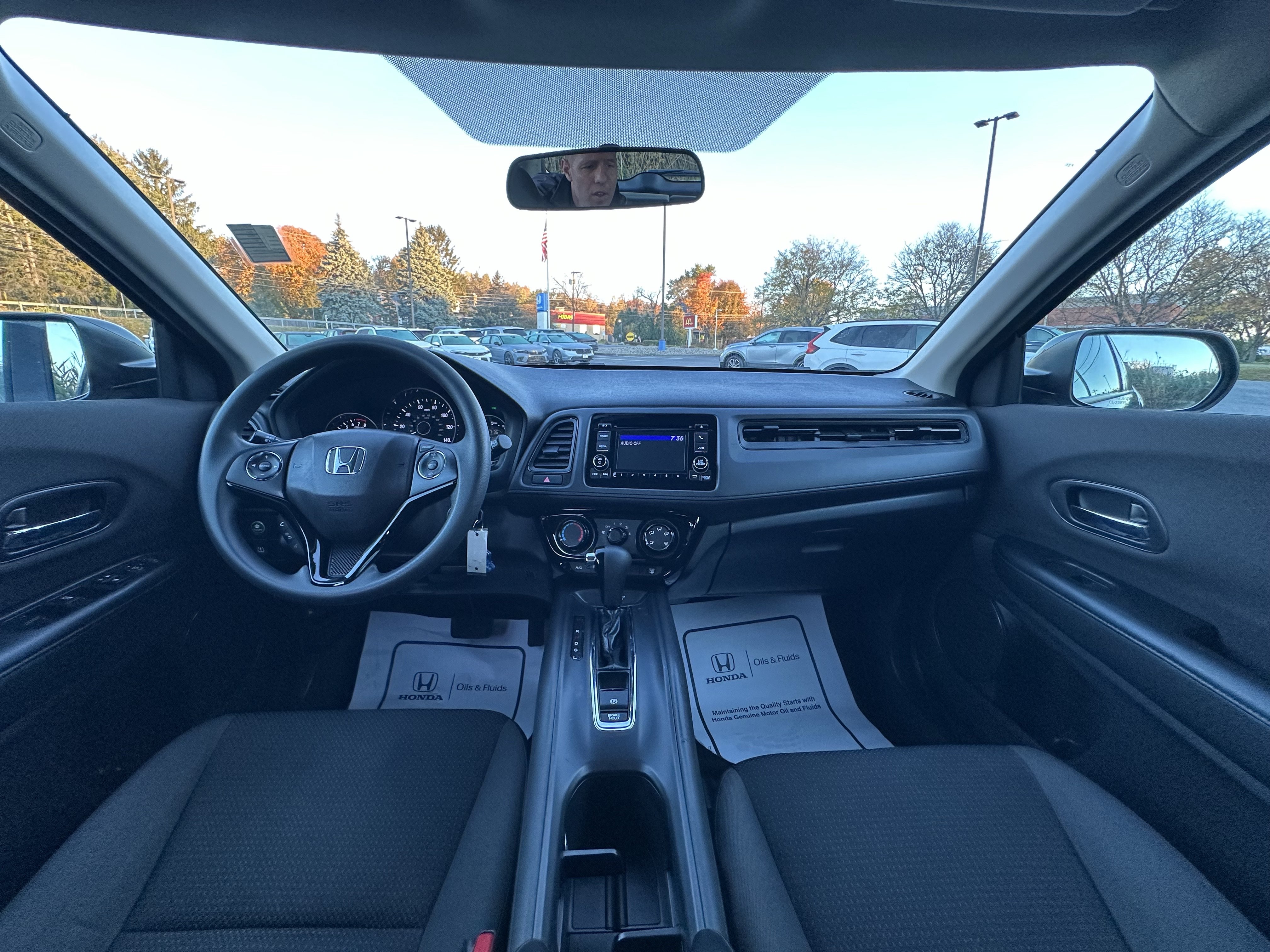 Used 2020 Honda HR-V LX image 2