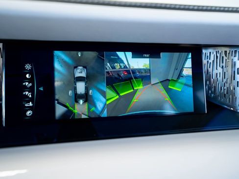 Used 2019 Rolls-Royce Phantom Sedan RWD image 35
