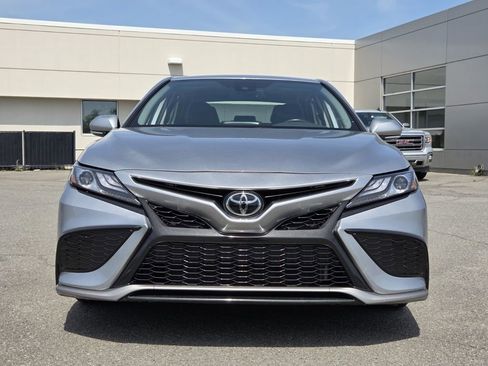 Used 2024 Toyota Camry XSE FWD image 8
