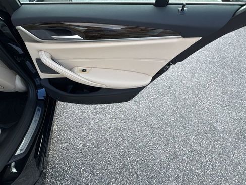 Used 2023 BMW 530i xDrive w/ Premium Package image 16