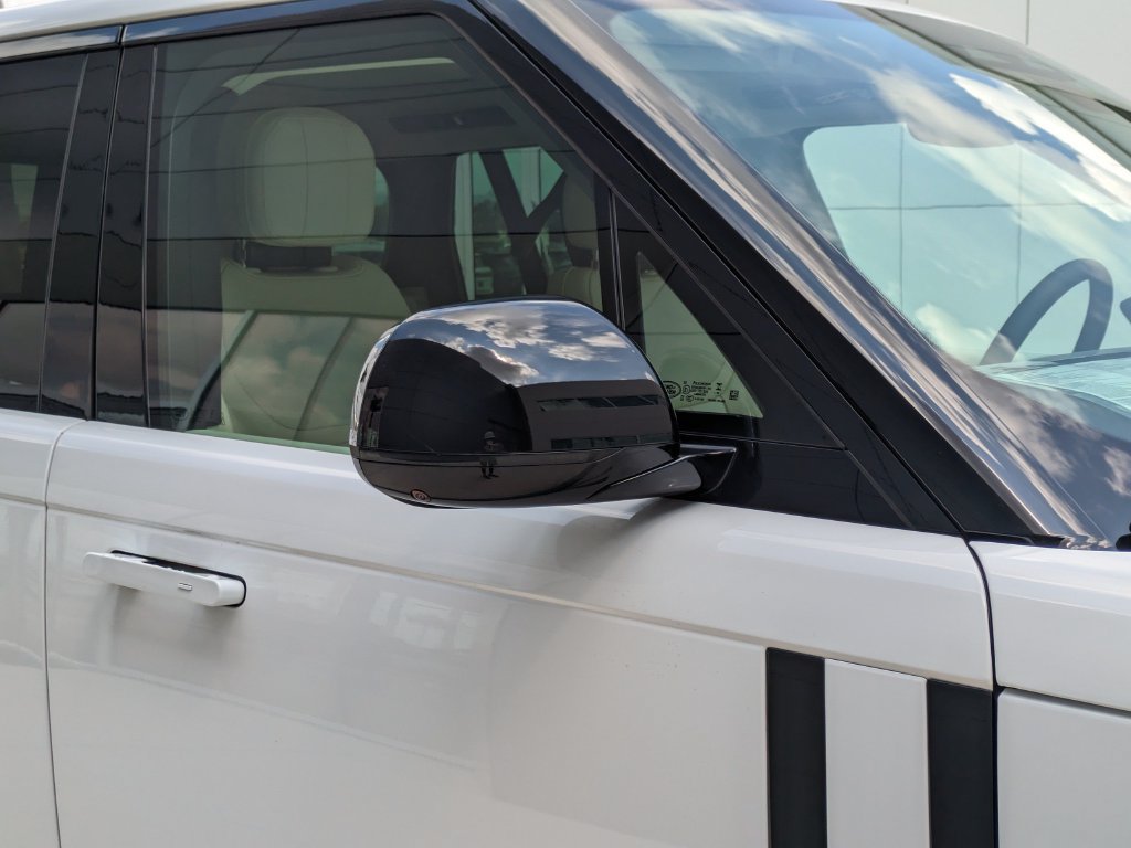 New 2026 Land Rover Range Rover SE AWD/4WD image 10