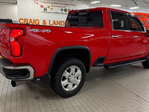 Used 2020 Chevrolet Silverado 2500 LTZ w/ LTZ Convenience Package image 3