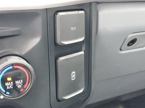 Used 2023 Ford F550 2WD Regular Cab Super Duty image 29