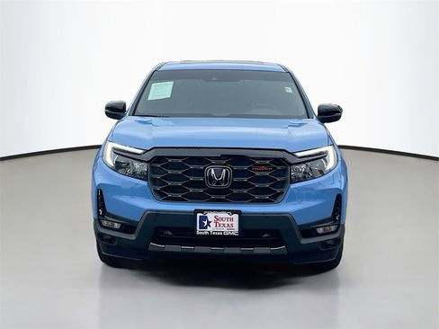 Used 2025 Honda Ridgeline TrailSport+ image 2