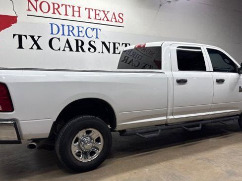 Used 2018 RAM 2500 Tradesman w/ Chrome Appearance Group AWD/4WD image 5