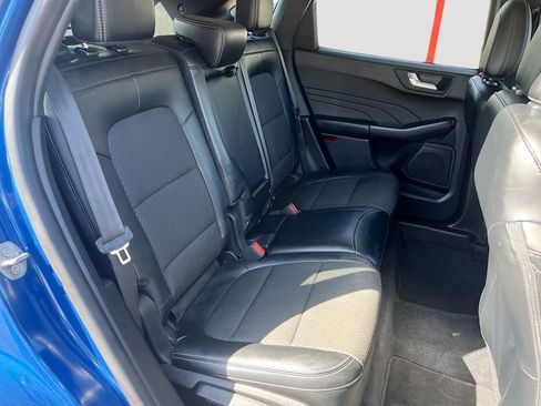 Used 2023 Ford Escape SE image 26