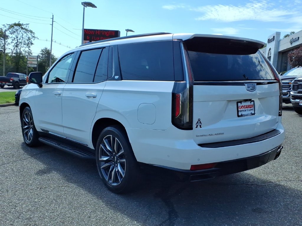 Used 2022 Cadillac Escalade Sport w/ Touring Package AWD/4WD image 5