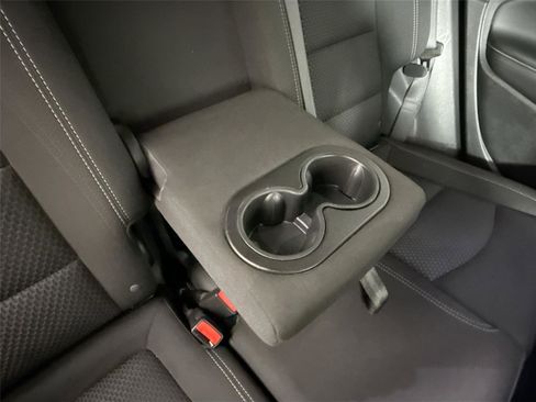 Used 2024 GMC Terrain SLE image 42