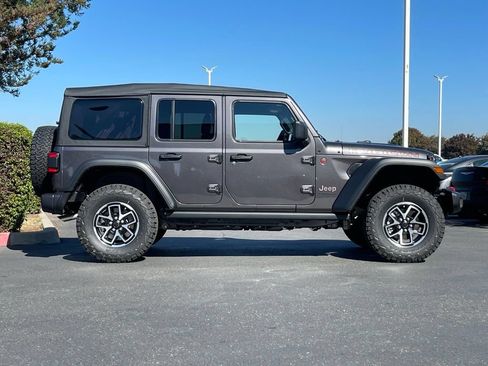 New 2026 Jeep Wrangler Unlimited Rubicon AWD/4WD image 8