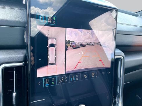 Used 2025 GMC Yukon XL Denali w/ Denali Reserve Package RWD image 26