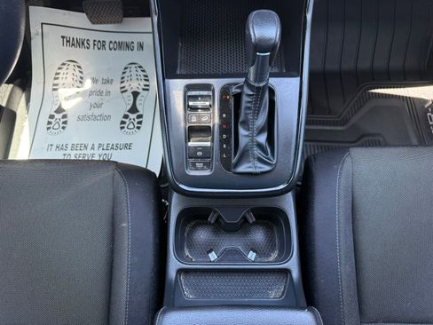 Used 2025 Honda CR-V EX image 28