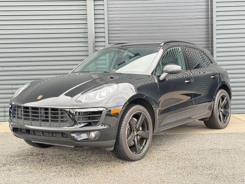 Used 2018 Porsche Macan S AWD/4WD image 1
