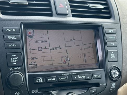 Used 2005 Honda Accord Hybrid Sedan image 18