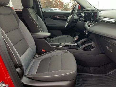 Used 2026 Chevrolet TrailBlazer LT w/ LT Cold Weather Package image 34