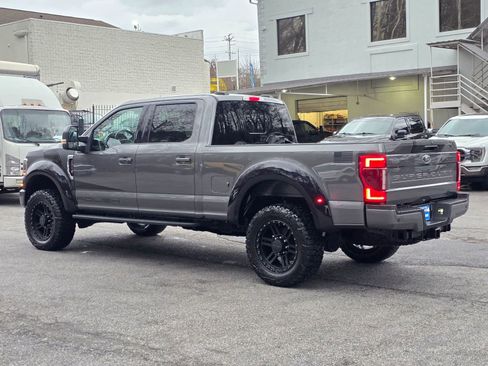 Used 2022 Ford F250 Lariat w/ Tremor Off-Road Package image 6