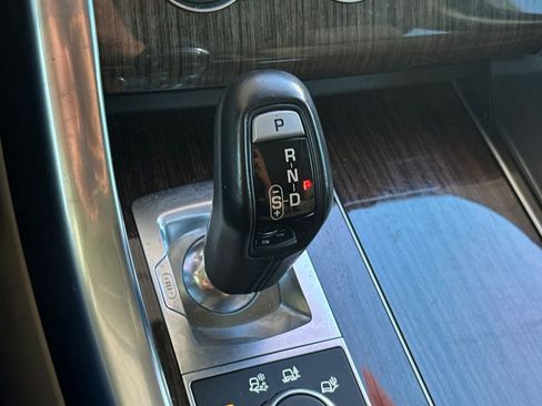 Used 2016 Land Rover Range Rover Sport Supercharged AWD/4WD image 25