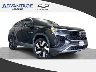 Used 2024 Volkswagen Atlas Cross Sport SE video 1