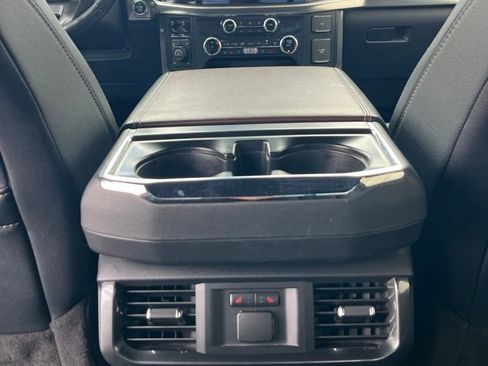 Used 2022 Ford F150 Lariat w/ Equipment Group 502A High AWD/4WD image 32