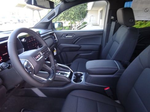 New 2026 GMC Canyon Elevation w/ Convenience Package RWD image 13