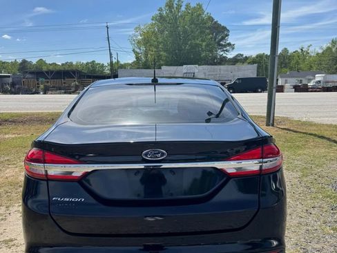 Used 2017 Ford Fusion S image 8