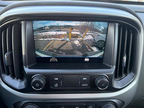 Used 2021 Chevrolet Colorado LT w/ Safety Package image 22