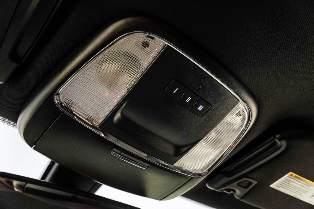 Used 2020 Dodge Charger GT RWD image 36