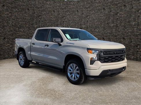 New 2026 Chevrolet Silverado 1500 Custom image 2