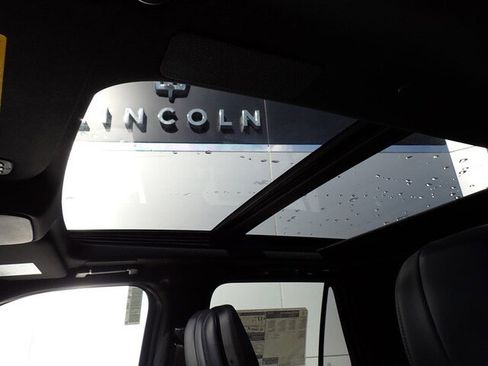 New 2025 Lincoln Navigator Reserve w/ Jet Appearance Package image 44