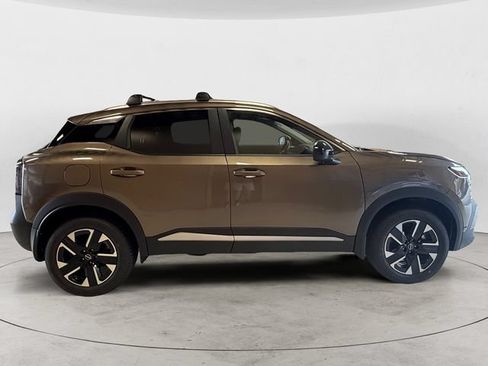 New 2026 Nissan Kicks SV w/ Cold Weather Package AWD/4WD image 7