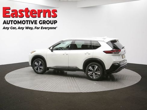 Used 2022 Nissan Rogue SL w/ SL Premium Package image 63