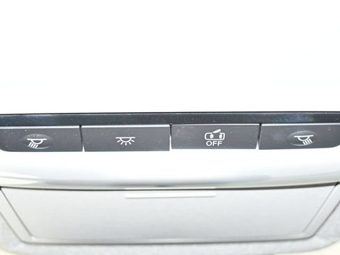 Used 2024 Nissan Sentra SV FWD image 28