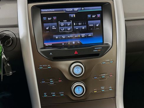 Used 2014 Ford Edge SEL w/ Equipment Group 205A image 24