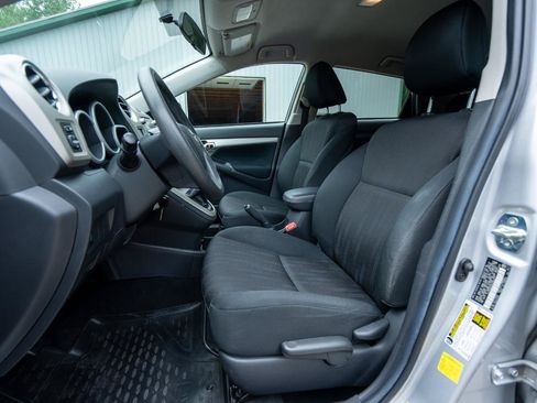 Used 2012 Toyota Matrix L w/ L Sport Pkg FWD image 13
