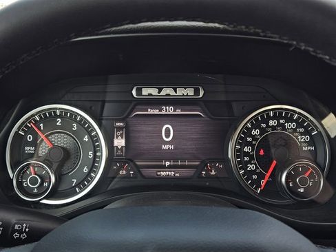 Used 2025 RAM 1500 Big Horn image 15