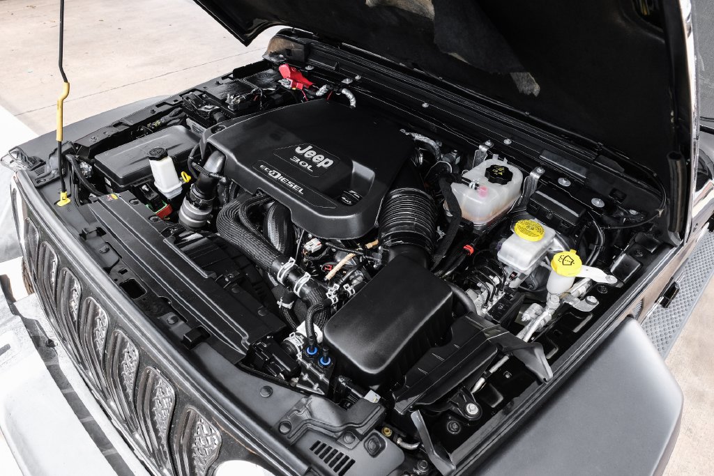 Used 2020 Jeep Wrangler Unlimited Sport AWD/4WD image 48